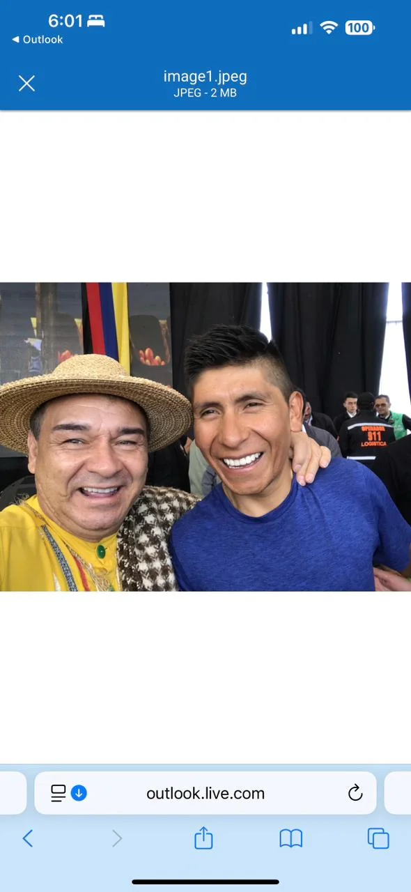 El Boyaco — Miguel Lizarazo — Soatá, Boyacá — Sábados Felices · famoso colombiano selfie
