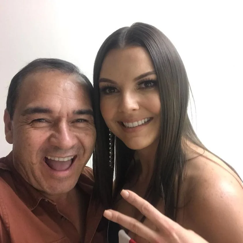 El Boyaco — Miguel Lizarazo — Soatá, Boyacá — Sábados Felices · presentadora modelo colombiana