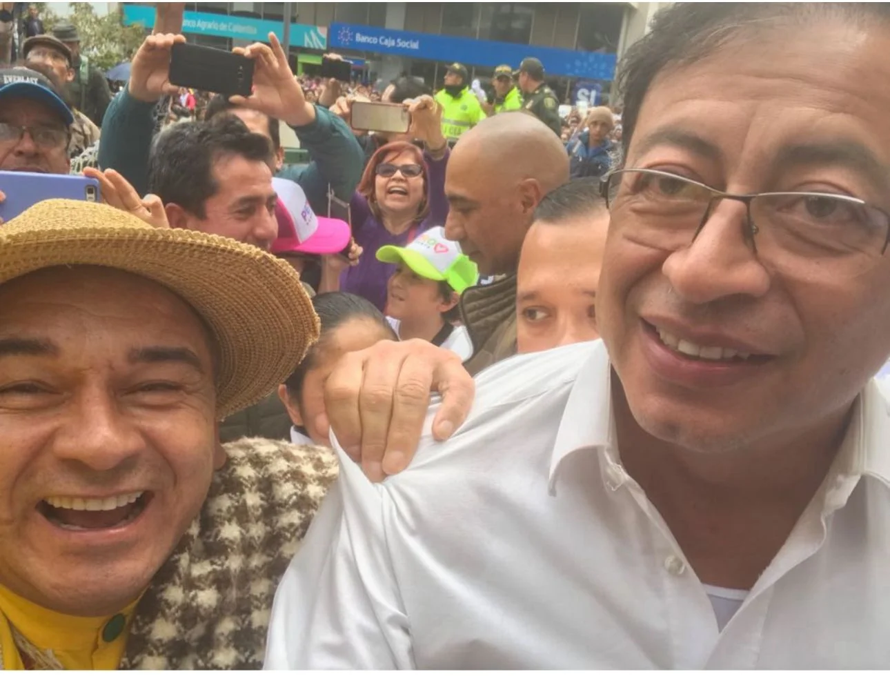 El Boyaco — Miguel Lizarazo — Soatá, Boyacá — Sábados Felices · gustavo petro presidente colombia