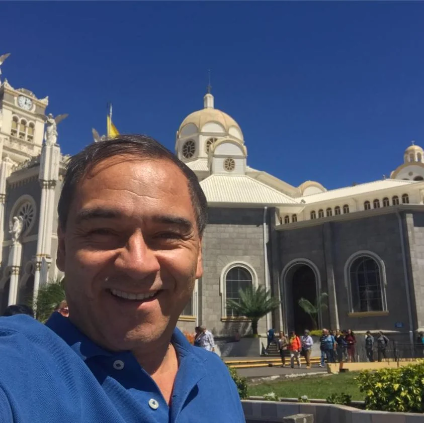 El Boyaco — Miguel Lizarazo — Soatá, Boyacá — Sábados Felices · iglesia viaje artista