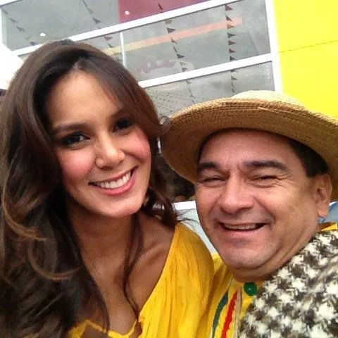 El Boyaco — Miguel Lizarazo — Soatá, Boyacá — Sábados Felices · presentadora modelo colombiana